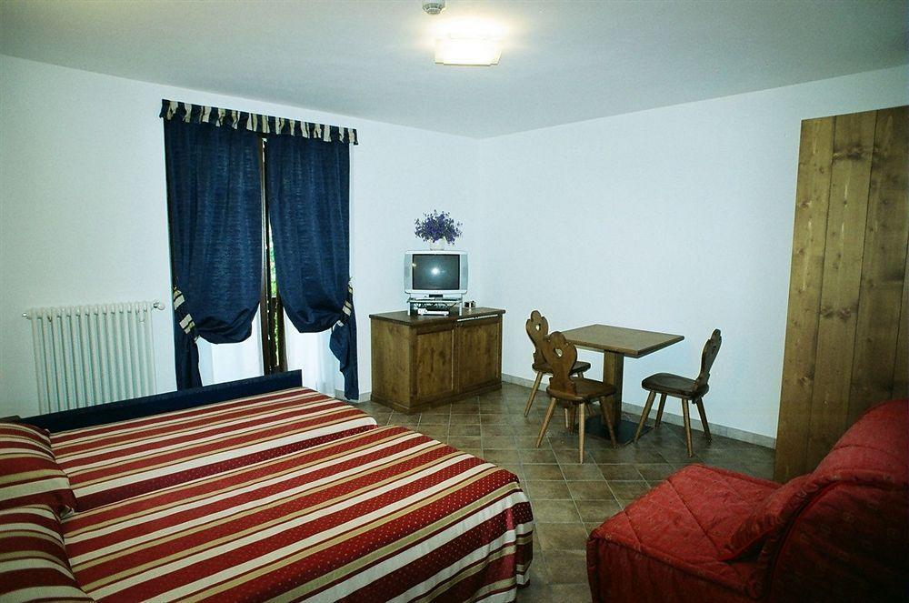 Hotel Residence Chateau Saint-Pierre Buitenkant foto