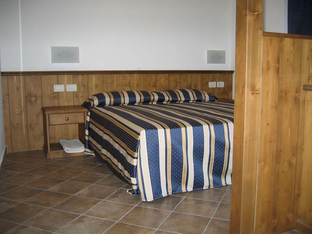 Hotel Residence Chateau Saint-Pierre Buitenkant foto