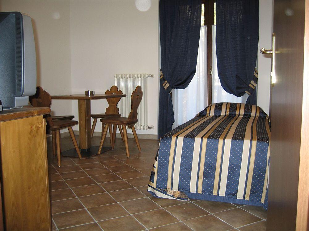 Hotel Residence Chateau Saint-Pierre Buitenkant foto
